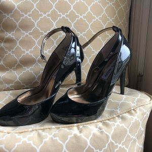 Worn once Steve Madden heels
